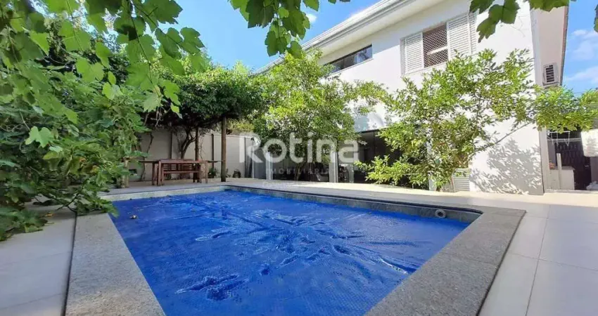 Casa Condomínio Fechado à venda, 4 quartos, Cond. Jardins Barcelona - Uberlândia/MG - Rotina Imobiliária