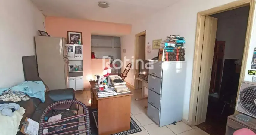 Casa à venda, 2 quartos, centro - uberlândia/mg - rotina imobiliária