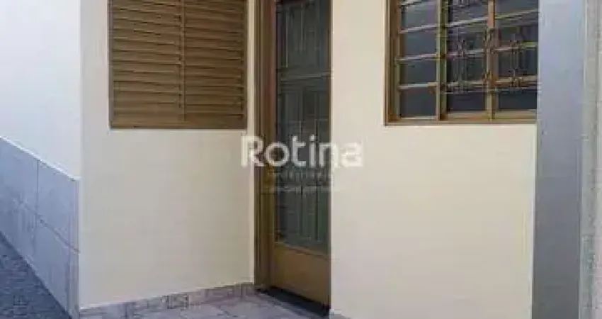 Casa à venda, 2 quartos, Osvaldo Rezende - Uberlândia/MG - Rotina Imobiliária