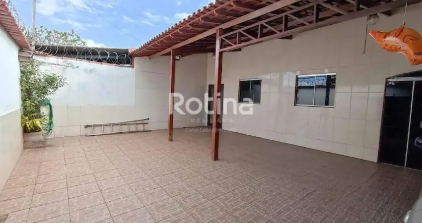 Casa à venda, 3 quartos, Granada - Uberlândia/MG - Rotina Imobiliária