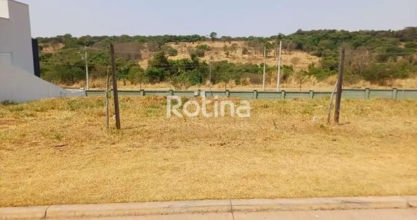 Terreno em condomínio fechado à venda na Avenida Floriano Peixoto, --, Terras Alpha Uberlândia, Uberlândia