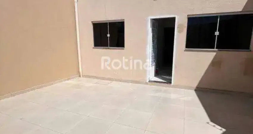 Casa no bairro sao jorge com 52,17 m2 area construida, sendo sala , 2 quartos, banheiro social, cozinha. r$ 250.000,00