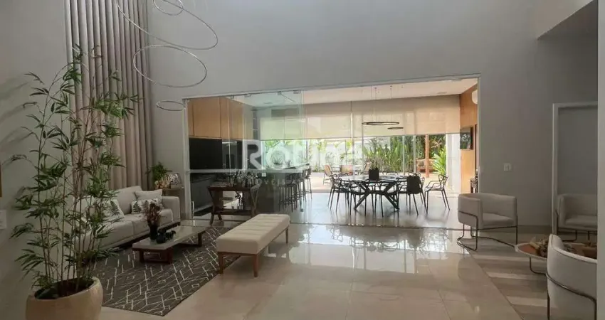 Casa Condomínio Fechado à venda, 3 quartos, Cond. Jardins Genova - Uberlândia/MG - Rotina Imobiliária