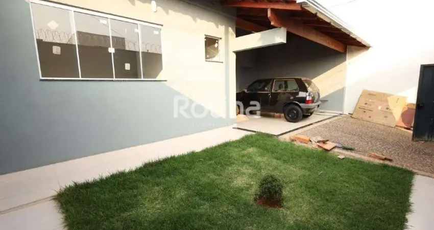 Casa à venda, 3 quartos, Santa Rosa - Uberlândia/MG - Rotina Imobiliária