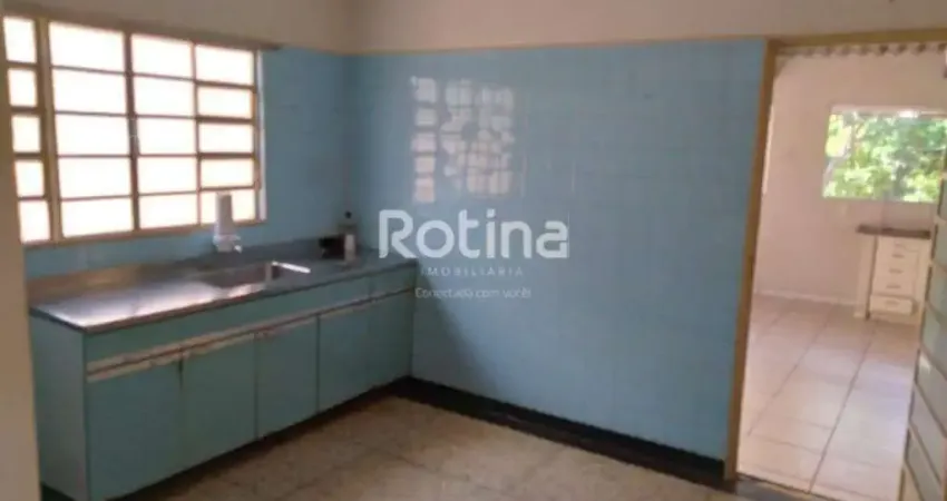 Casa à venda, 4 quartos, nossa senhora aparecida - uberlândia/mg - rotina imobiliária