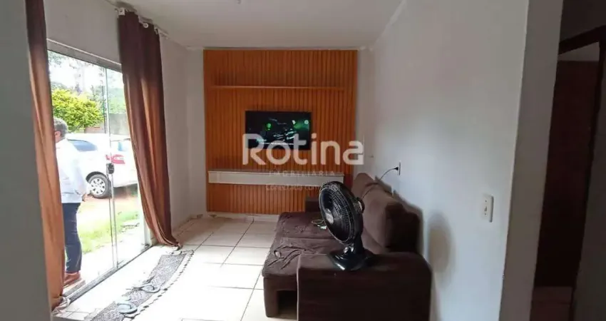 Casa à venda, 3 quartos, Nova Uberlândia - Uberlândia/MG - Rotina Imobiliária