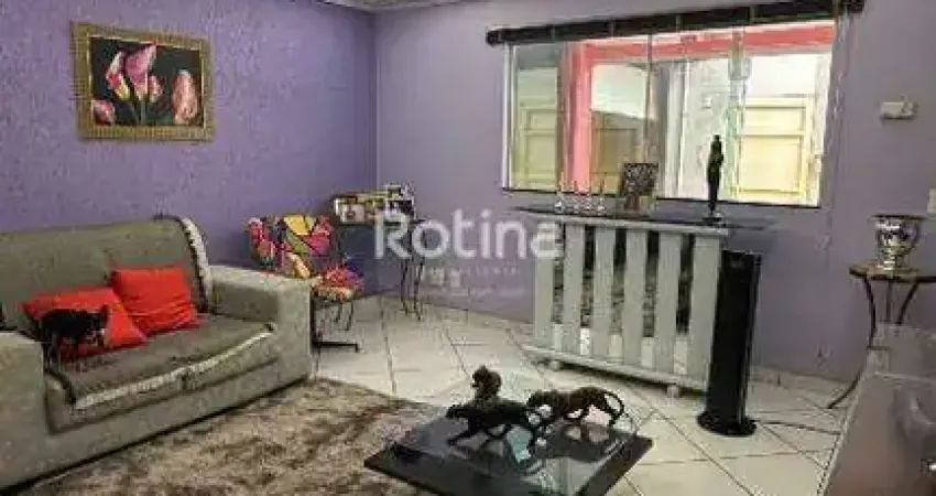 Casa à venda, 3 quartos, segismundo pereira - uberlândia/mg - rotina imobiliária