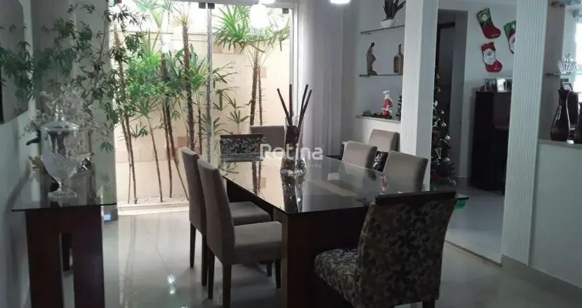 Casa à venda, 4 quartos, umuarama - uberlândia/mg - rotina imobiliária