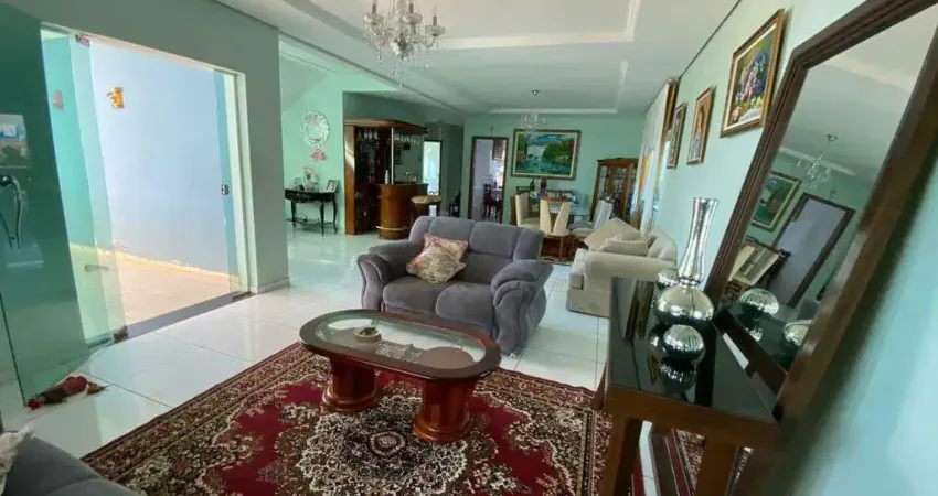 Sobrado bairro karaíba, 5quartos sendo 3suítes, ótima localização no bairro.