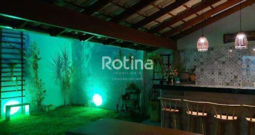 Casa à venda, 3 quartos, Osvaldo Rezende - Uberlândia/MG - Rotina Imobiliária