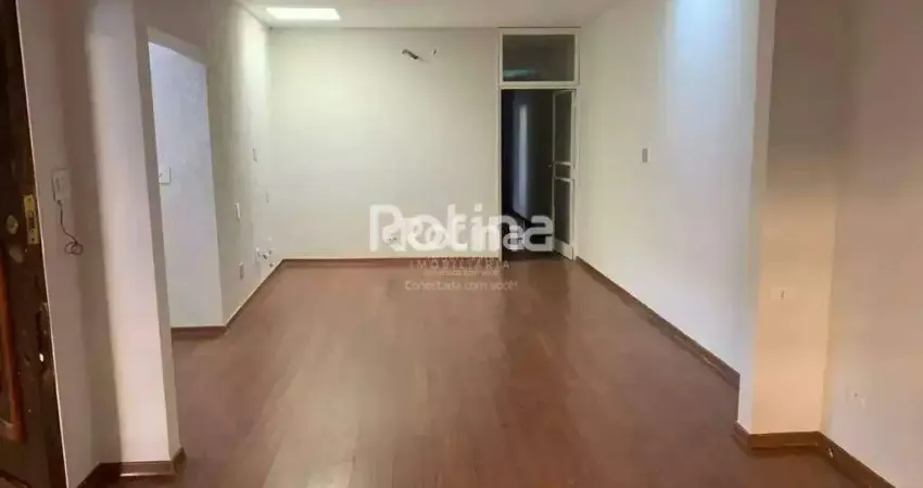 Casa à venda, 3 quartos, nossa senhora aparecida - uberlândia/mg - rotina imobiliária