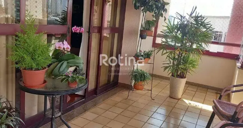 Apartamento à venda, 4 quartos, Fundinho - Uberlândia/MG - Rotina Imobiliária