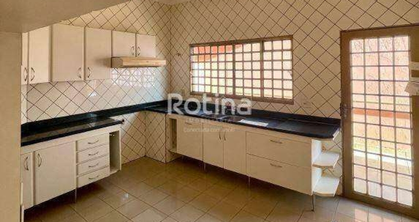 Casa à venda, 3 quartos, Jardim Karaíba - Uberlândia/MG - Rotina Imobiliária