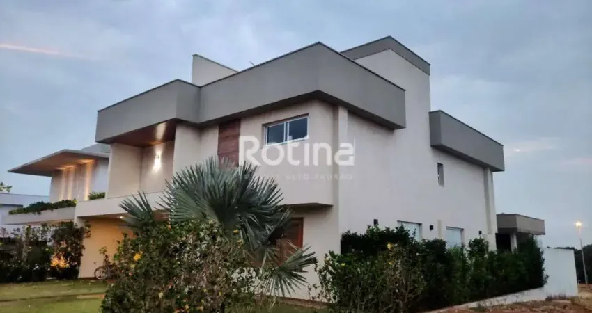 Casa Condomínio Fechado à venda, 4 quartos, Cond. Alphaville I - Uberlândia/MG - Rotina Imobiliária