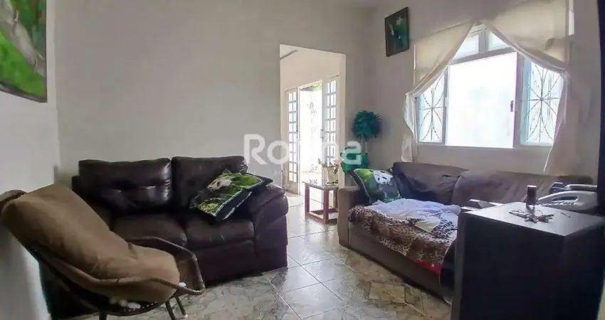 Casa à venda, 3 quartos, custódio pereira - uberlândia/mg - rotina imobiliária