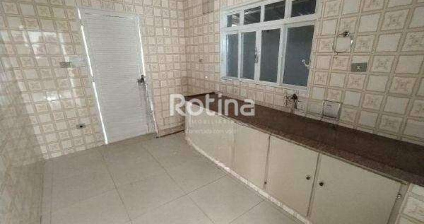 Casa à venda, 4 quartos, Centro - Uberlândia/MG - Rotina Imobiliária