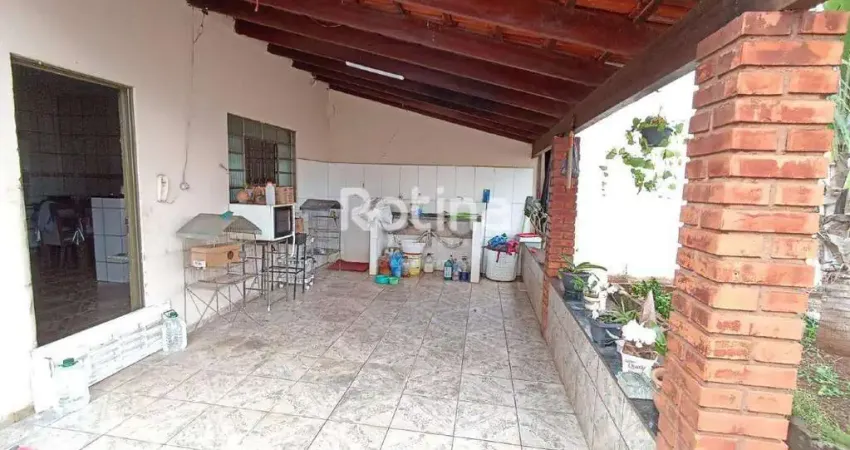 Casa à venda, 3 quartos, santa mônica - uberlândia/mg - rotina imobiliária