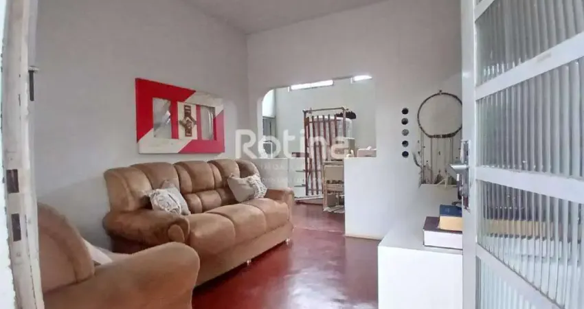 Casa à venda, 3 quartos, Osvaldo Rezende - Uberlândia/MG - Rotina Imobiliária