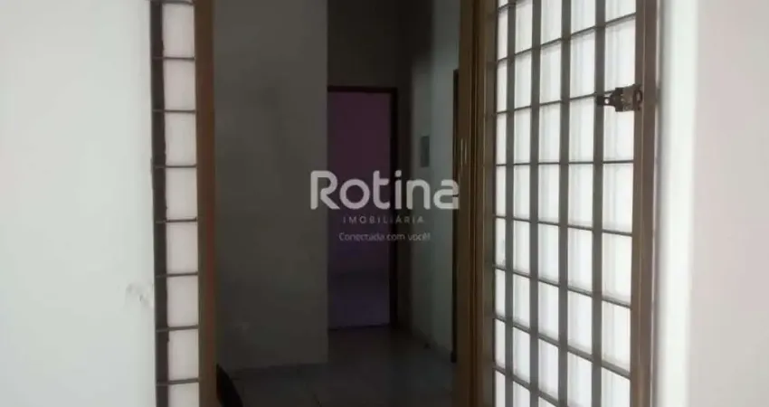 Casa à venda, 2 quartos, Chacaras Tubalina e Quartel - Uberlândia/MG - Rotina Imobiliária