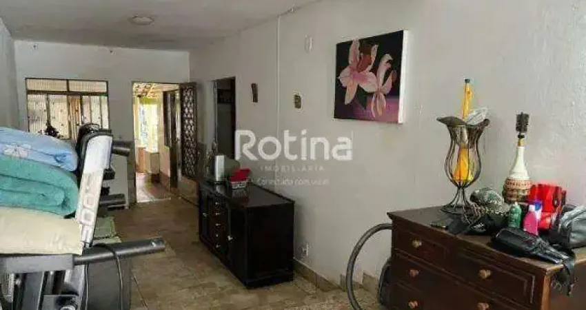 Casa à venda, 3 quartos, santa mônica - uberlândia/mg - rotina imobiliária