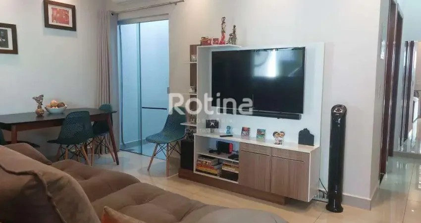 Casa Condomínio Fechado à venda, 3 quartos, Umuarama - Uberlândia/MG - Rotina Imobiliária