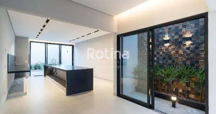 Casa à venda, 3 quartos, Jardim Europa - Uberlândia/MG - Rotina Imobiliária