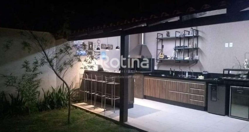 Casa à venda, 3 quartos, Laranjeiras - Uberlândia/MG - Rotina Imobiliária