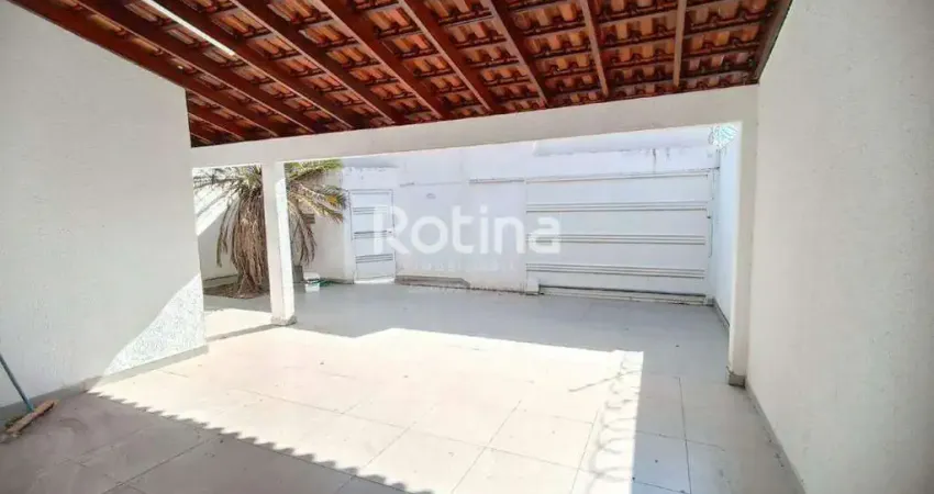 Casa à venda, 3 quartos, Cidade Jardim - Uberlândia/MG - Rotina Imobiliária