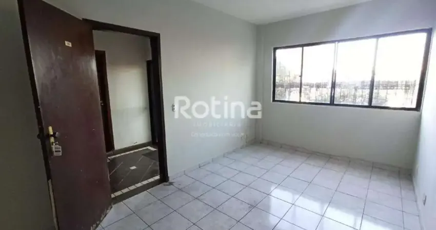 Apartamento à venda, 3 quartos, Presidente Roosevelt - Uberlândia/MG - Rotina Imobiliária