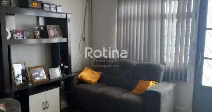 Casa à venda, 3 quartos, Centro - Uberlândia/MG - Rotina Imobiliária