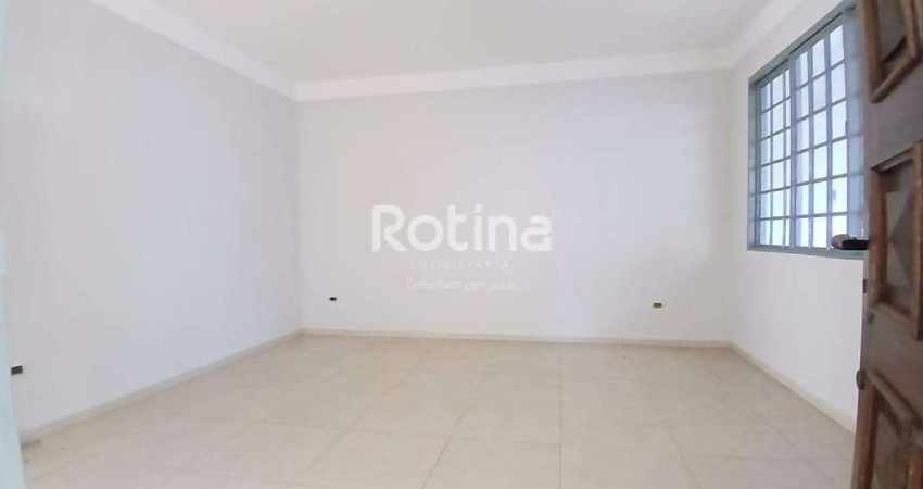 Casa à venda, 3 quartos, Saraiva - Uberlândia/MG - Rotina Imobiliária
