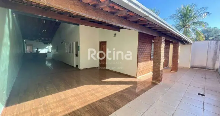 Casa à venda, 4 quartos, santa mônica - uberlândia/mg - rotina imobiliária