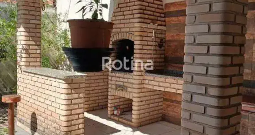 Casa à venda, 3 quartos, morumbi - uberlândia/mg - rotina imobiliária