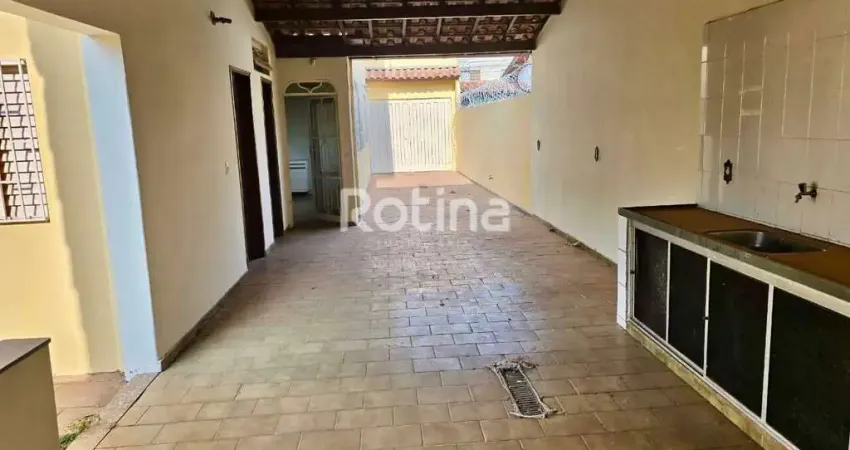 Casa à venda, 4 quartos, santa mônica - uberlândia/mg - rotina imobiliária
