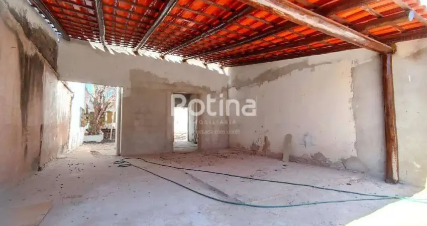 Casa à venda, 3 quartos, luizote de freitas - uberlândia/mg - rotina imobiliária