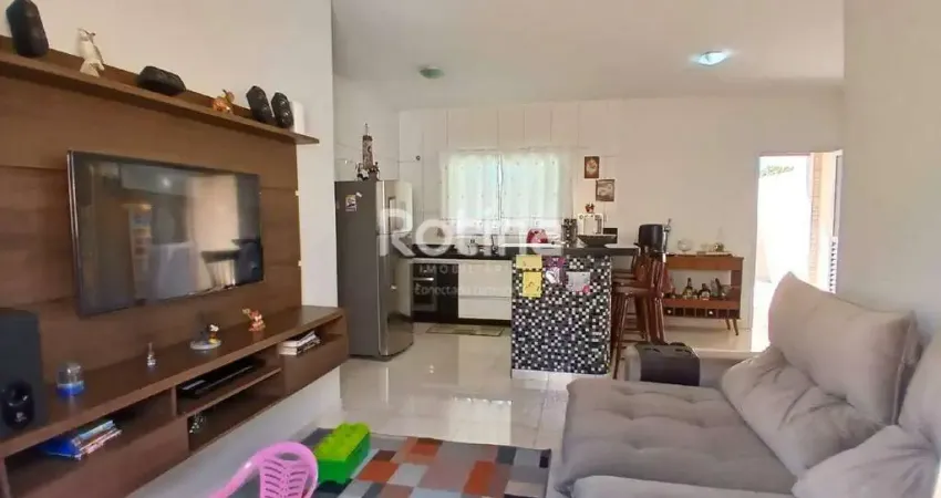 Casa à venda, 3 quartos, jardim europa - uberlândia/mg - rotina imobiliária