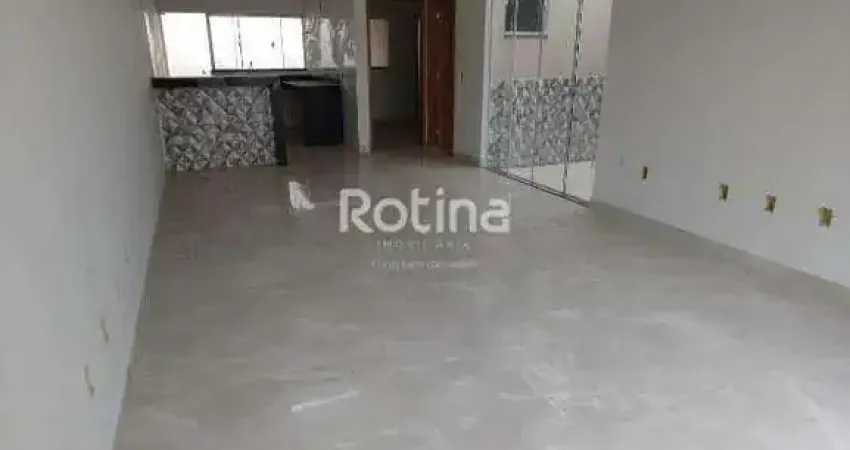 Casa com 3 quartos à venda na Rua Sebastião Mariano de Souza, --, Novo Mundo, Uberlândia