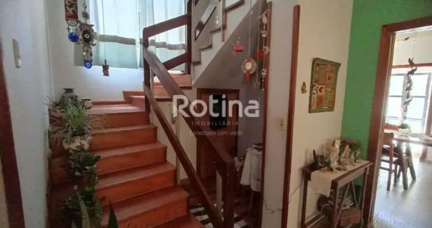 Casa à venda, 5 quartos, santa mônica - uberlândia/mg - rotina imobiliária