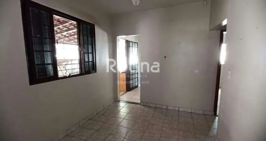 Casa à venda, 2 quartos, santa mônica - uberlândia/mg - rotina imobiliária