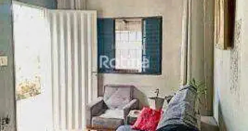 Casa à venda, 3 quartos, segismundo pereira - uberlândia/mg - rotina imobiliária