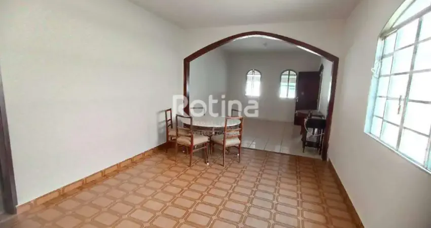 Casa à venda, 3 quartos, santa mônica - uberlândia/mg - rotina imobiliária
