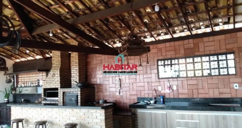 2 apartamentos 180 m² no centro de Igarapé-MG