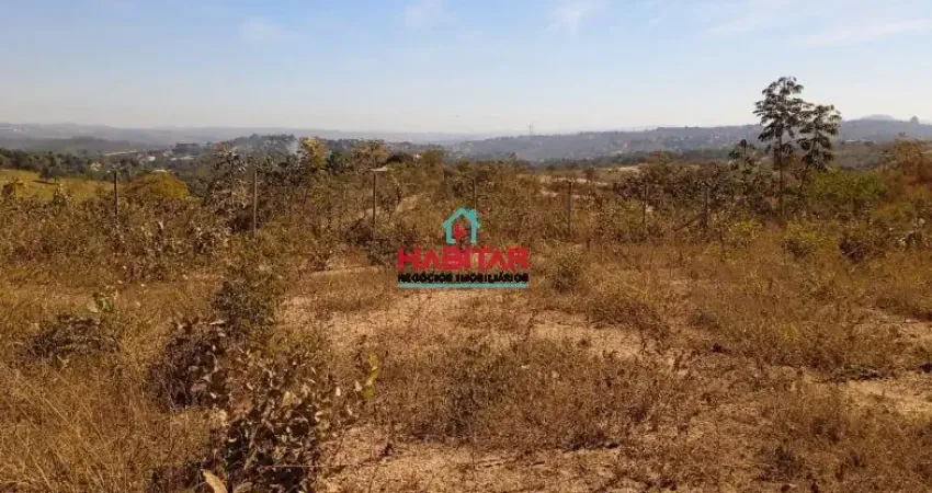 OPORTUNIDADE!! LOTE NA DIVISA DE JUATUBA/MG COM IGARAPÉ/MG!!