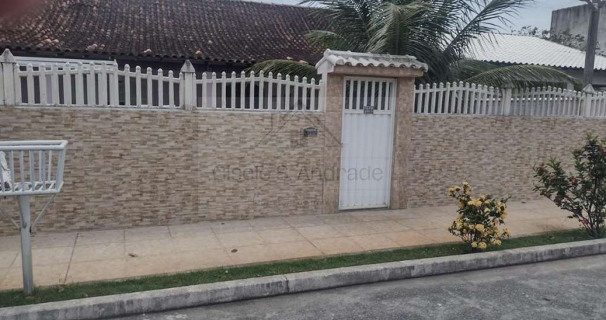 Casa para Venda em Saquarema, Boqueirão, 4 dormitórios, 1 suíte, 3 banheiros, 1 vaga
