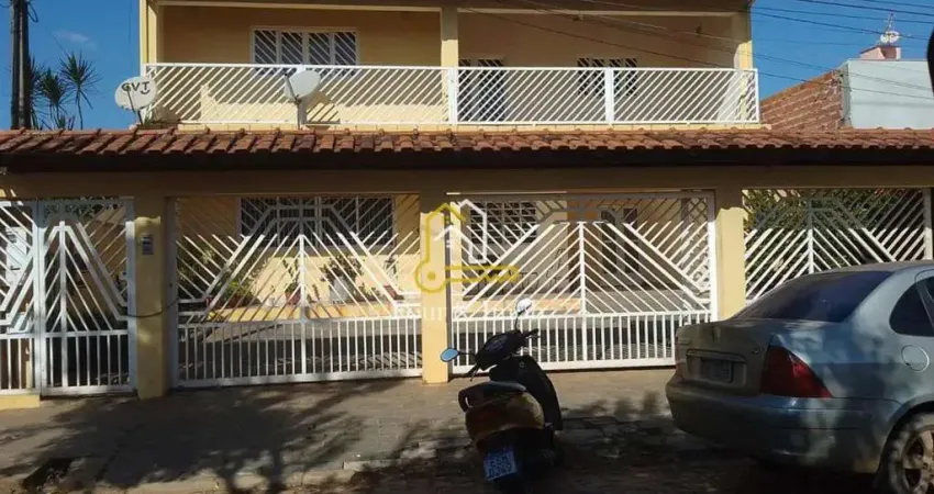Casa com 5 quartos à venda na Rua Américo Brasiliense, Centro, Araraquara