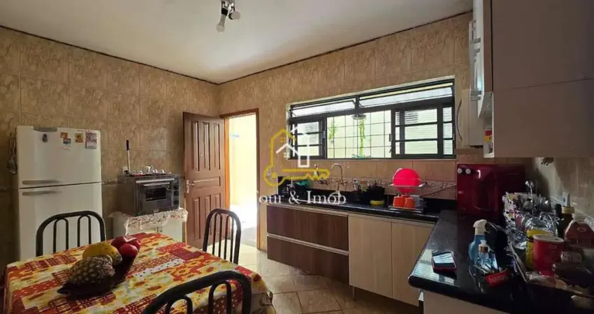 Casa com 3 quartos à venda na Rua Diógenes Muniz Barreto, Jardim Santa Angelina, Araraquara