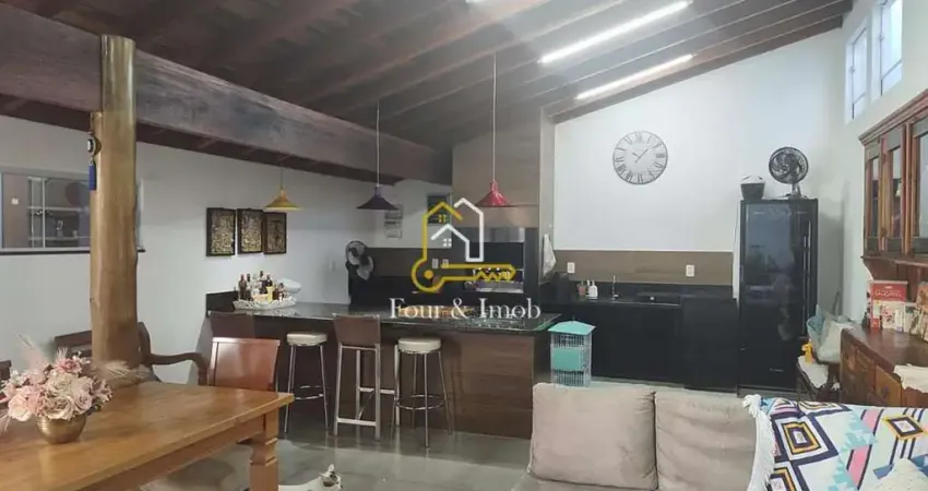 Casa com 3 quartos à venda na Avenida Espanha, Centro, Araraquara