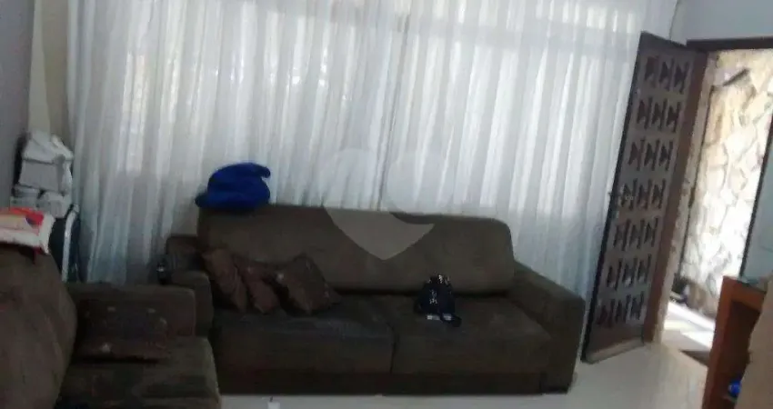 Sobrado com 2 quartos à venda em Parque Casa De Pedra - SP
