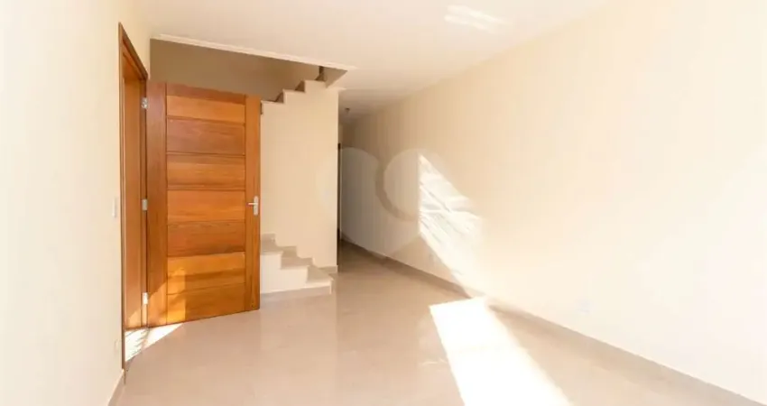 Casa com 3 quartos à venda em Vila Galvão - SP