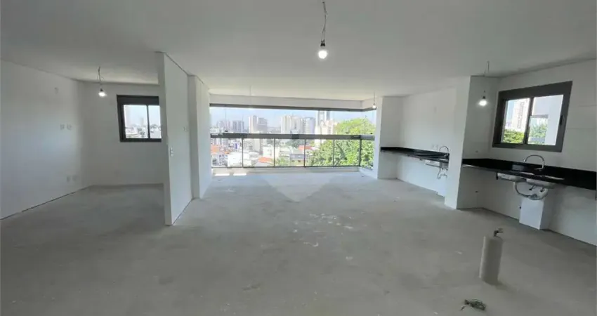 Apartamento à venda com 4 quartos, sendo 4 suítes, no condomínio Nova Collina, Guarulhos - SP